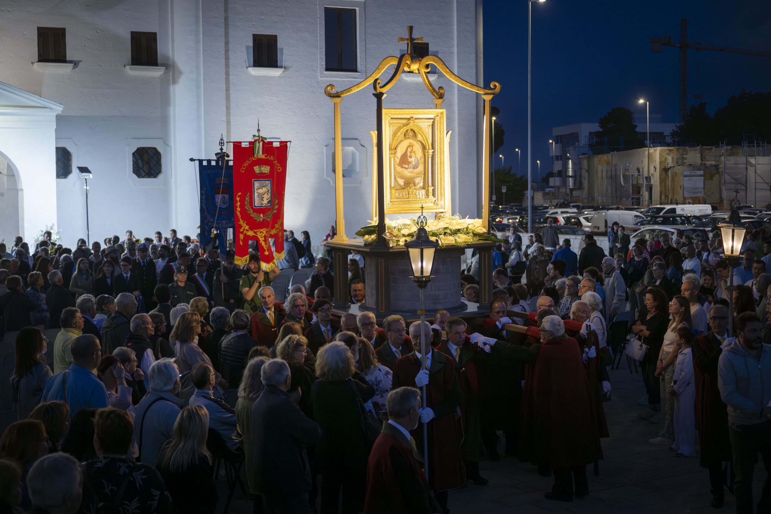 Capurso in Festa: 173 Anni di Devozione e Grazia per l’Incoronazione della Madonna del Pozzo. L’olio della lampada della Madonna, sarà offerto dalla comunità di Castellaneta (Ta)