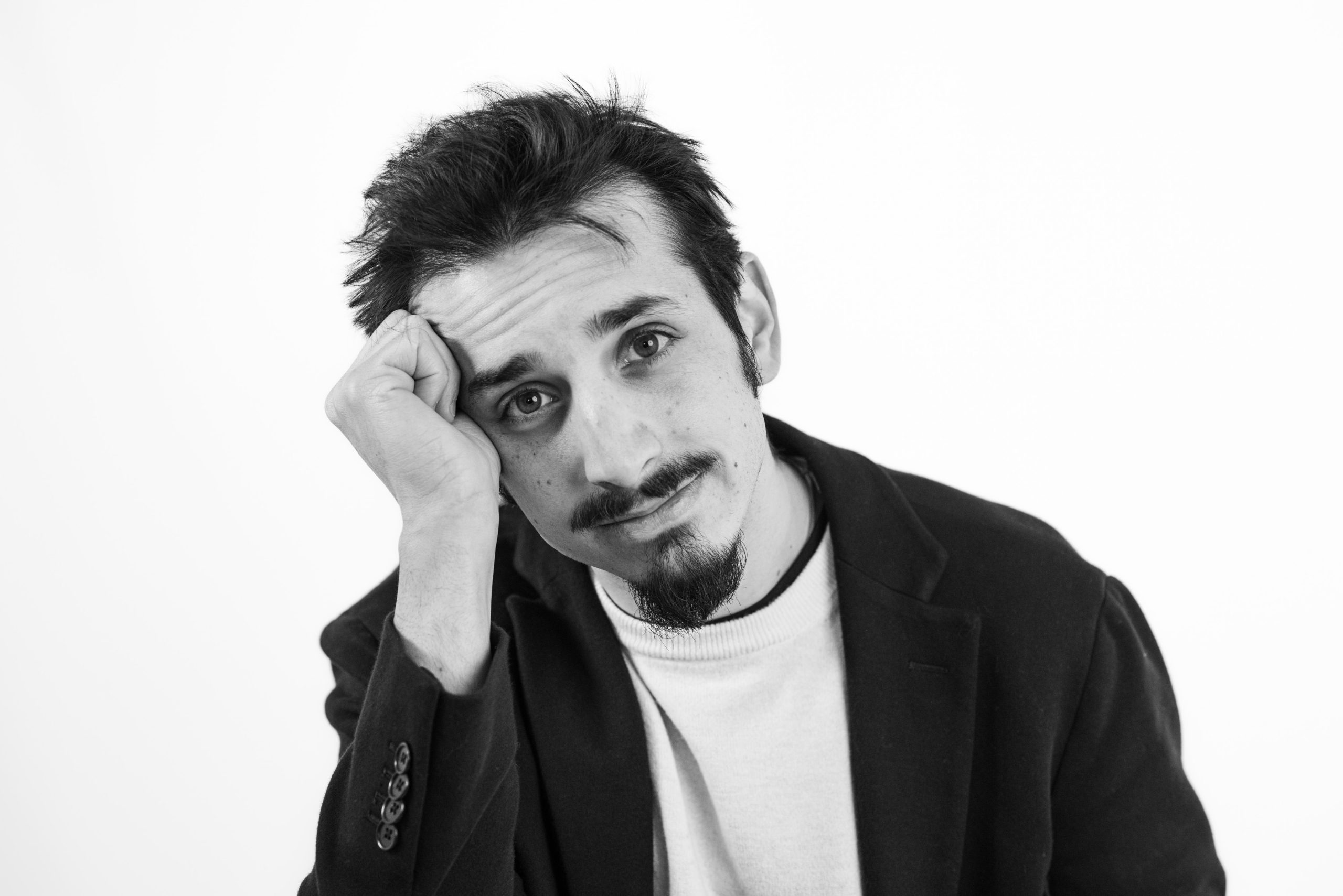 La Puglia che ride. Roberto Lipari a Capurso con “L’ultimo spettacolo”